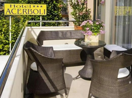 Hotel Acerboli Rimini Exteriör bild